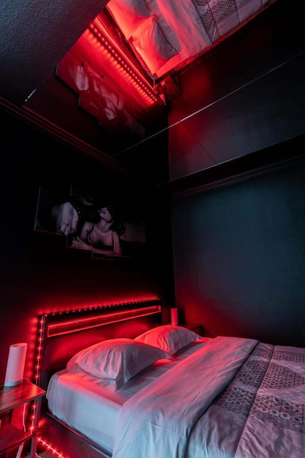 Love Room Ou Pas ! Chamalieres Exterior photo